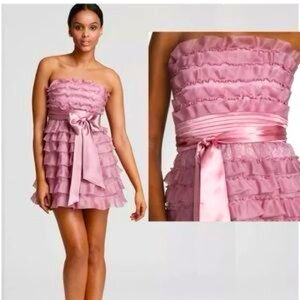 **NEW WITH TAGS*** BCBG MAXAZRIA MIGNON TIERED STRAPLESS PINK DRESS